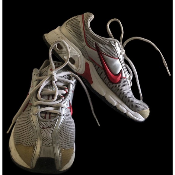 Nike air max 30/40 Women’s Size 7 Running Shoes Gray Red White EUC 313810-062 - Picture 8 of 9